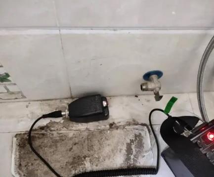 曹妃甸屋顶漏水维修公司分享下卫生间漏水的危害及解决方法
